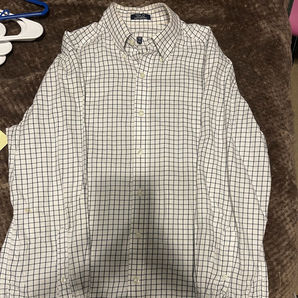 IZOD slim fit checkered long sleeve